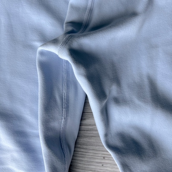 LULULEMON align high-rise crop leggings size 4 EUC - Picture 6 of 13